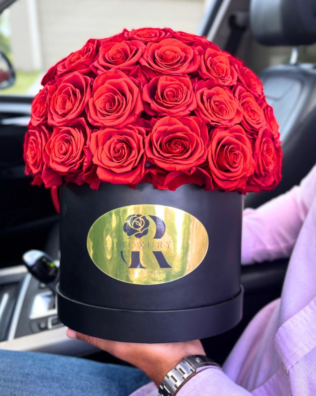 Caja de rosas preservadas de Roxury